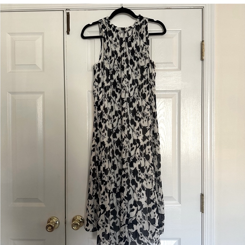 A New Day Floral Sleeveless Pleated Dress L - Picture 3 of 4